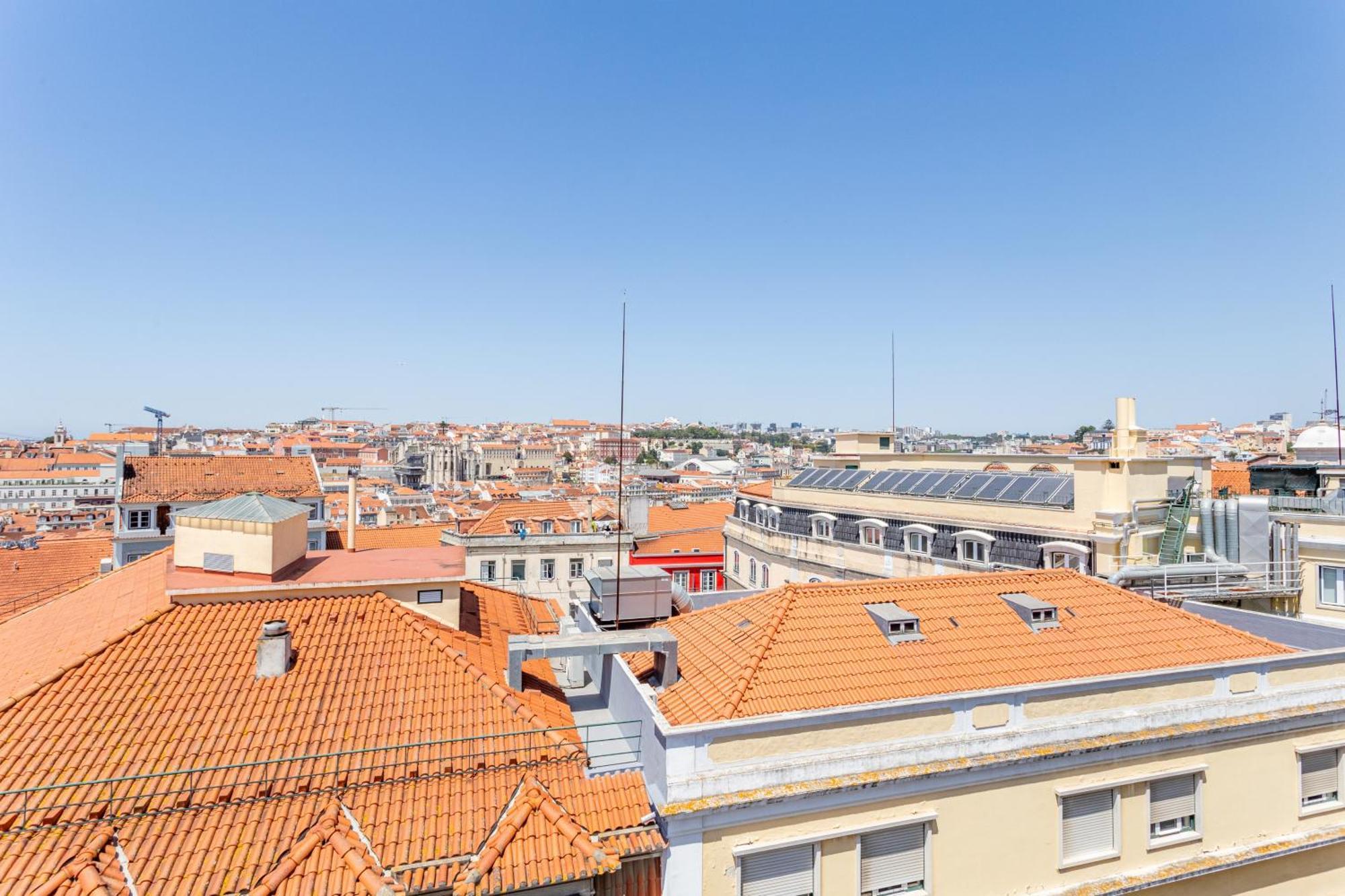 Gralhas Suites Lisbon Exterior photo